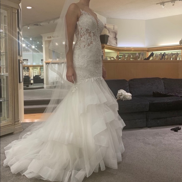 Randy Fenoli #R3414 (Collins) ivory (soft white) - Picture 3 of 4